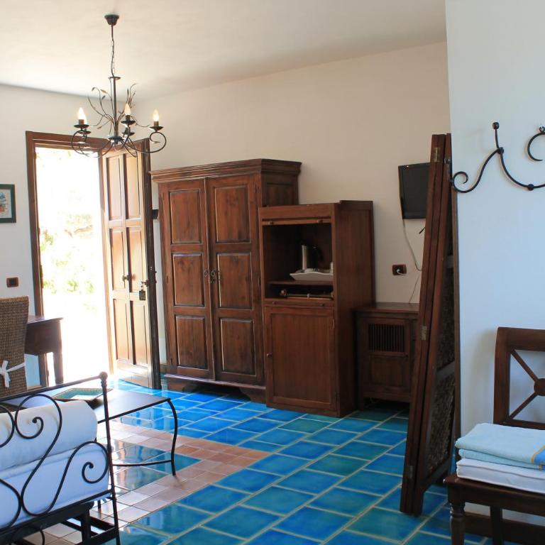 Luagos club Resort - Junior Suite - 6