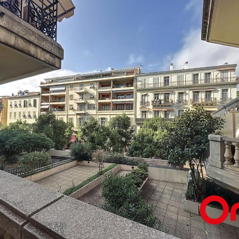 Appartement Central proche Plages avec Piscine, Sauna, Parking et Climatisation - FR-1-647-23 - Appartamento - 11