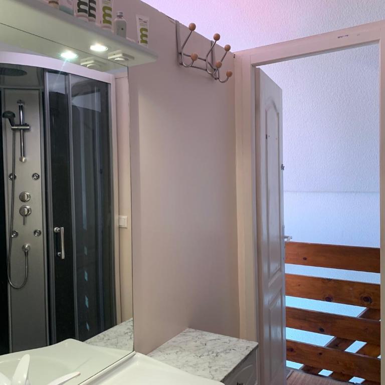 GRUISSAN PORT JOLI T3 DUPLEX - Appartement 2 Chambres - 13