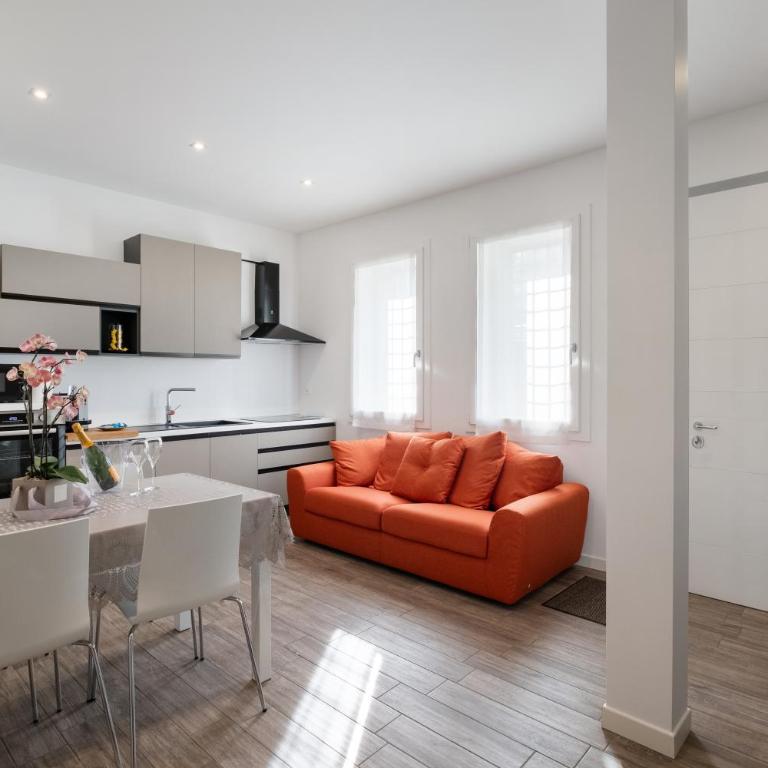 Civico 36 - Zona residenziale tranquilla - A 15 minuti a piedi dal Centro - Casa Guido - Appartamento con 2 Camere da Letto - 6