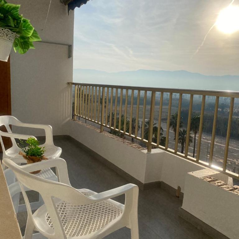 1a línea con PISCINA Nuevo - Two-Bedroom Apartment - 13