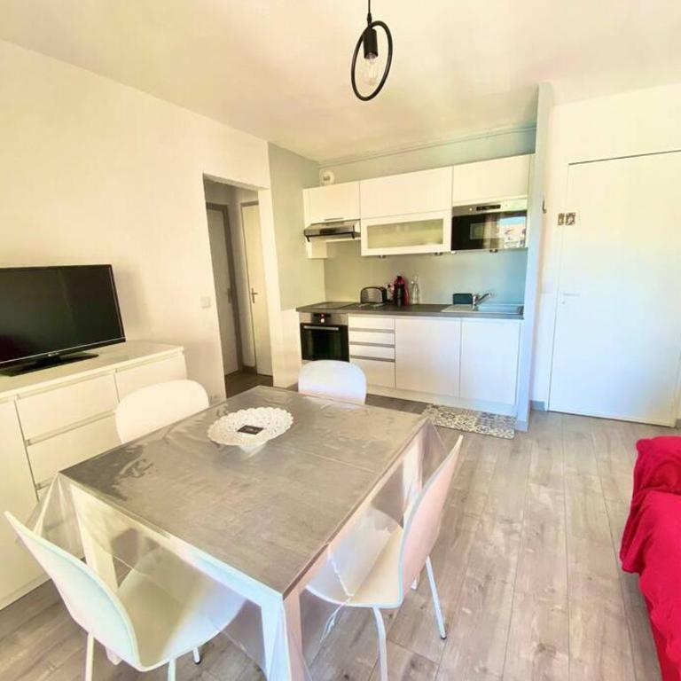 Appartement pour 4 vue sur la marina de Canet - Apartment mit 1 Schlafzimmer - 6