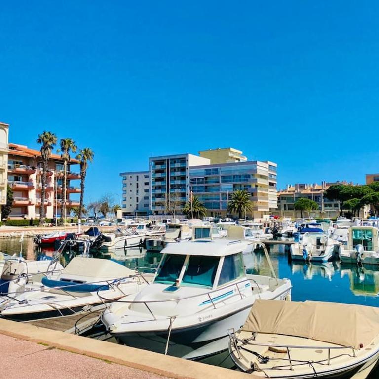 Appartement pour 4 vue sur la marina de Canet - Apartment mit 1 Schlafzimmer - 22
