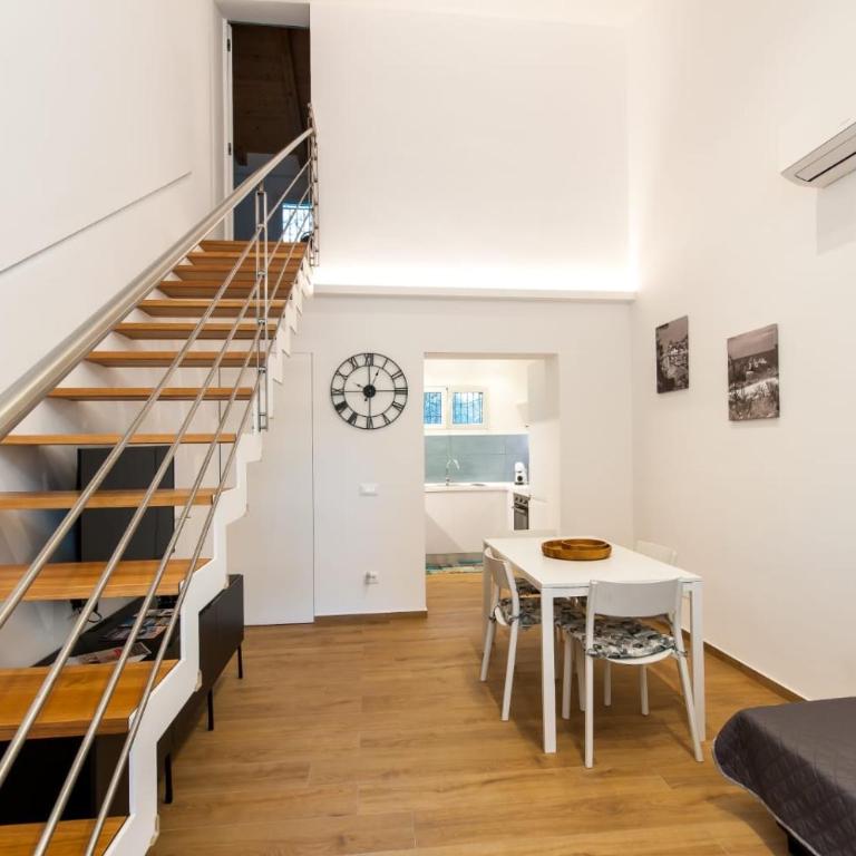 White Home - Casa con 2 Camere da Letto - 3