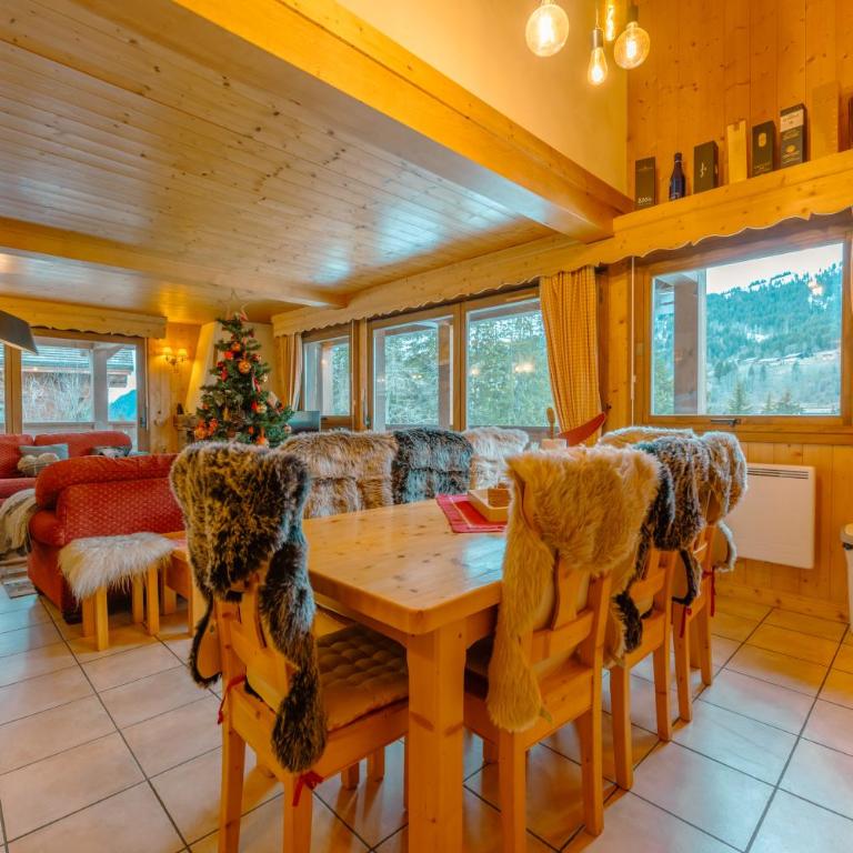 Luxury Family Ski Chalet - Jacuzzi BBQ - Near Lake Golf - Multipass access 60 Summer activities - Sleep 10 - Chalet Superior - 14