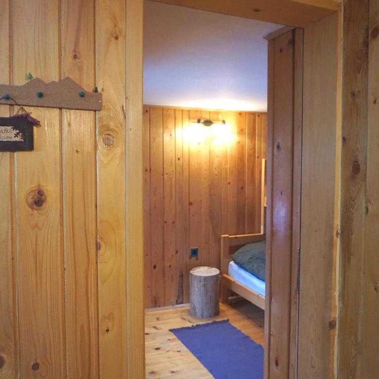 Montana Apartment - One-Bedroom Apartment - 11