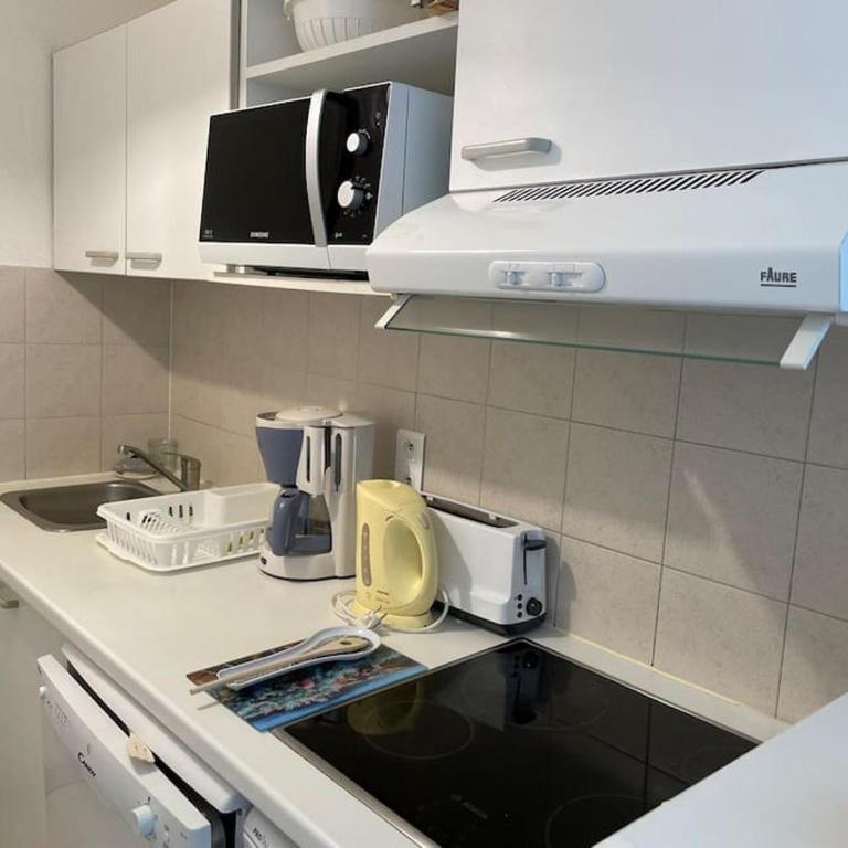 Appartement vue mer/piscine-Les pins bleus - Apartamento de 1 dormitorio - 4