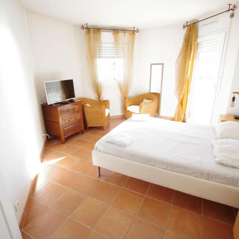 Domes Seaside Résidence Piscine, Free Parking, Airport Tramway - Appartement 2 Chambres - 10