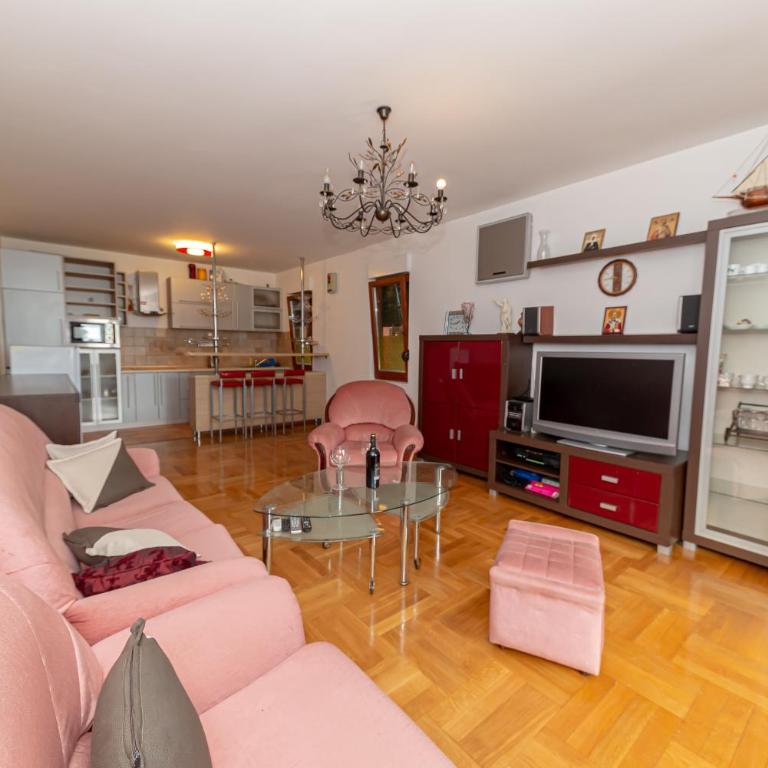 Apartment Qservice Petrovac - Apartman sa 2 Spavaće Sobe - 5