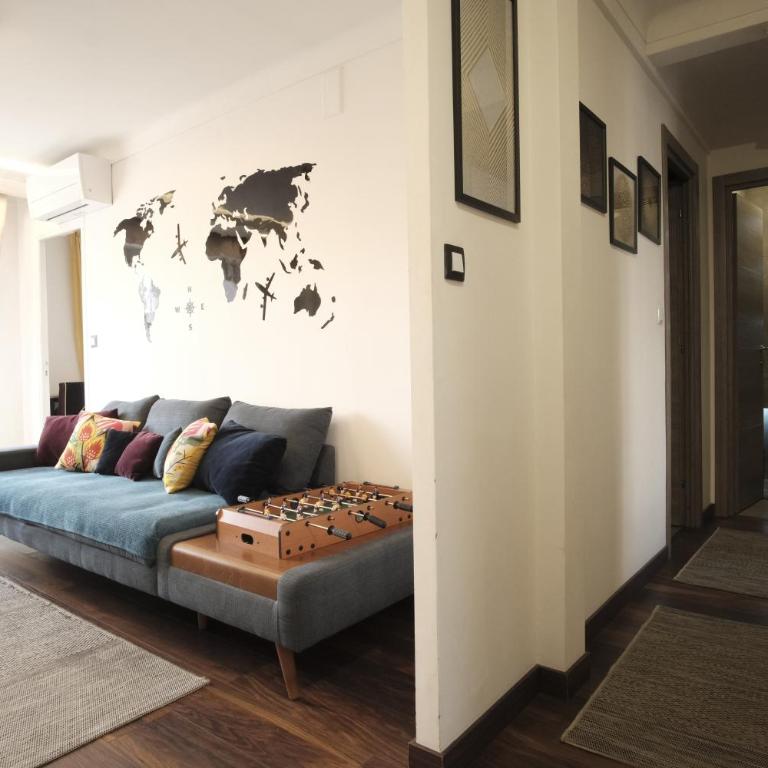 Charming AC 2-bedroom apartment Antibes city center family, couples friendly - Two-Bedroom Apartment - 9