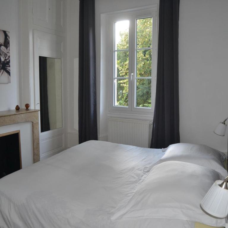 "Chalet Marie Louise" logement 3 étoiles dans une maison de ville à 400m du centre ville - Apartment mit 3 Schlafzimmern - 3