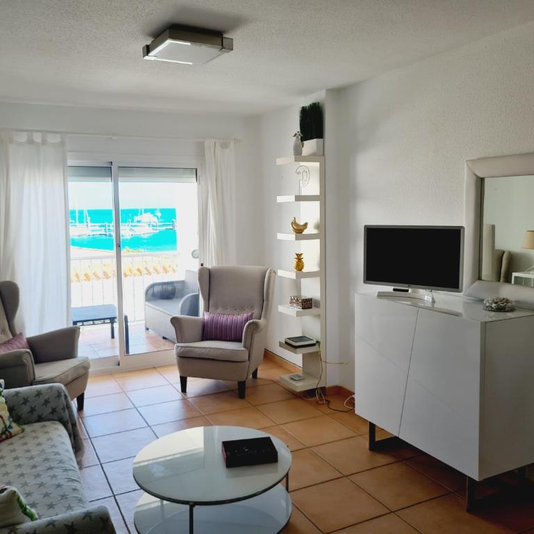 Casa Puerto Maritimo - Apartment - 28