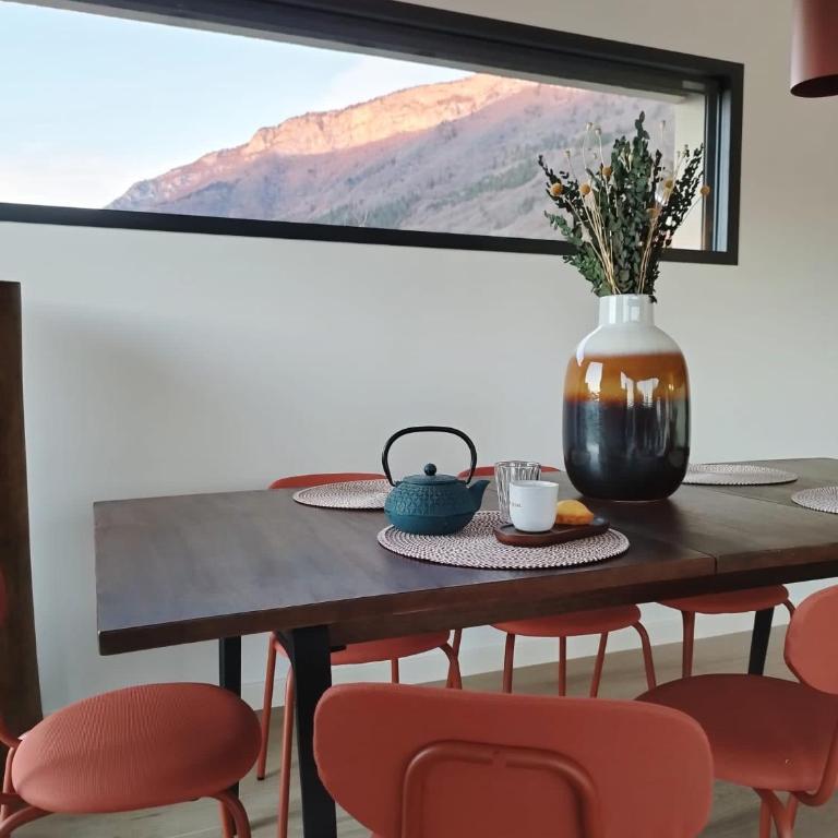 Maison Veyrier du Lac, à 10 min à pied de la plage - Villa 3 Chambres - 22