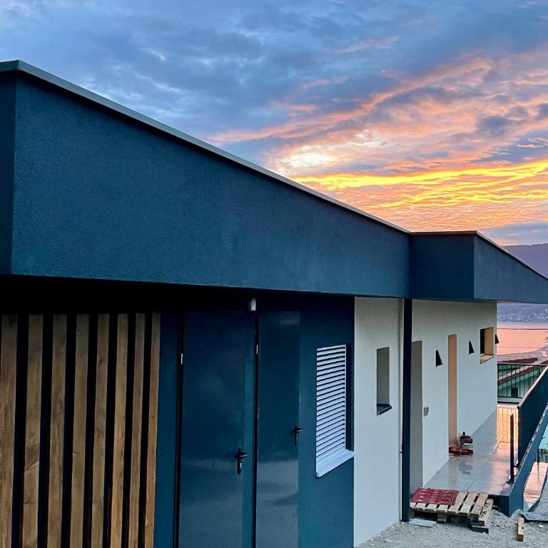 Maison Veyrier du Lac, à 10 min à pied de la plage - Villa 3 Chambres - 27
