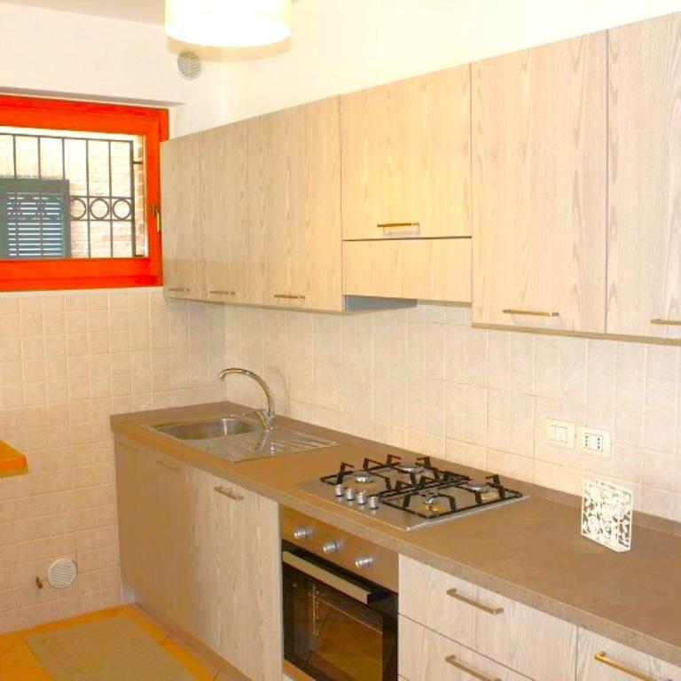 Trilo cristina in centro a Sirolo - Appartamento con 2 Camere da Letto - 8