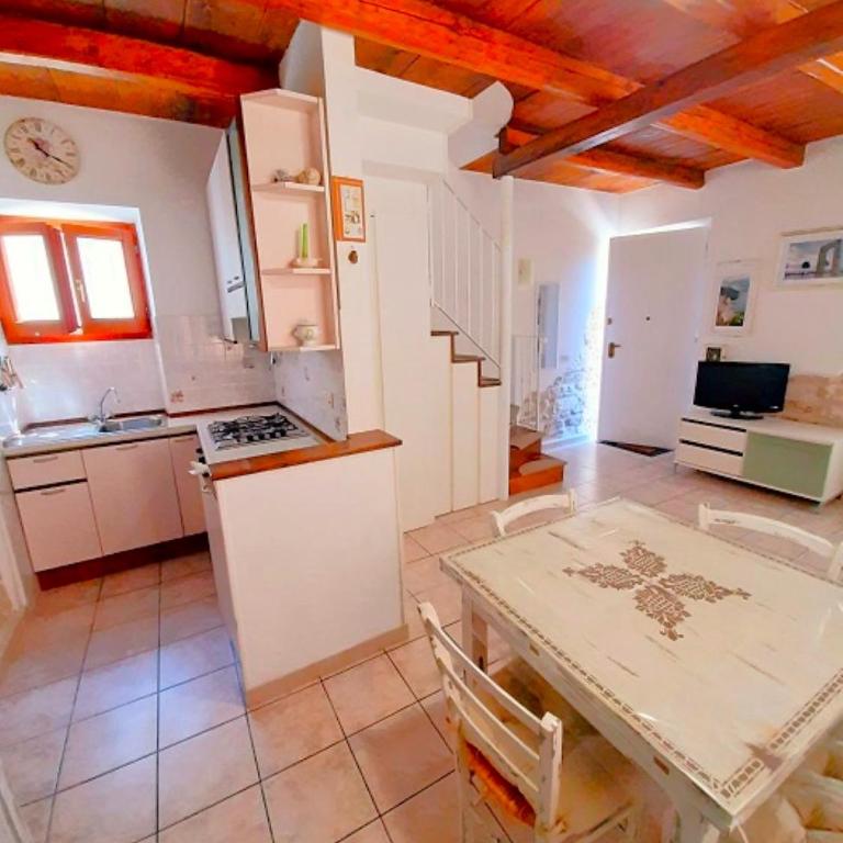 Cielo terra Luna, in centro a Numana - Casa con 2 Camere da Letto - 11