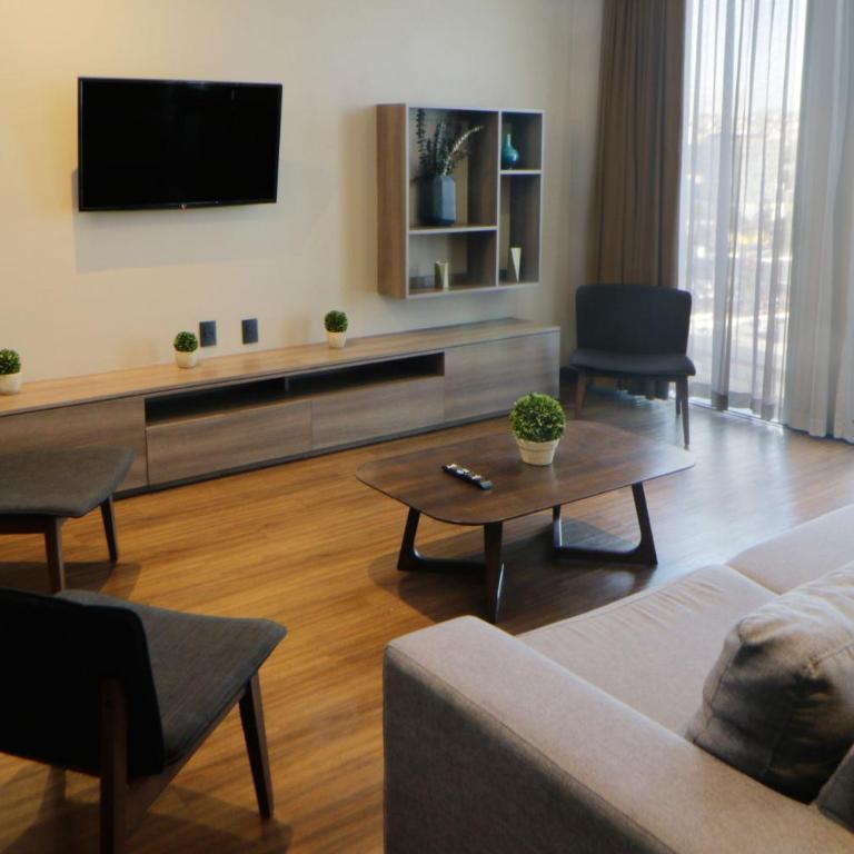 City Express Suites by Marriott Tijuana Rio - Suite con cama extragrande - 5