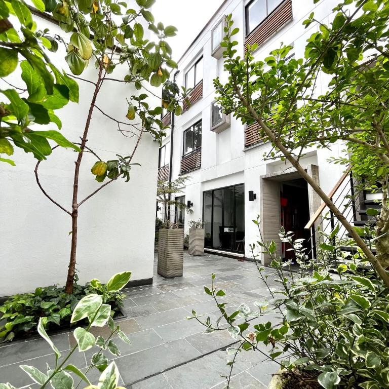 Modern loft, view-town-La Candelaria neighborhood - One-Bedroom Apartment - 3