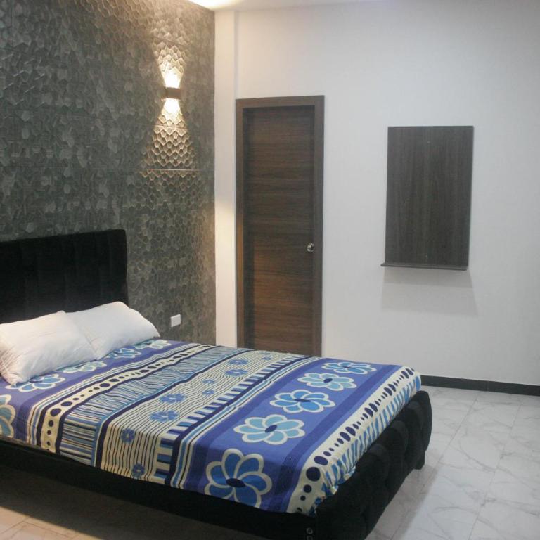 Casa cerca del Terminal de SANTO DOMINGO - Casa - 4