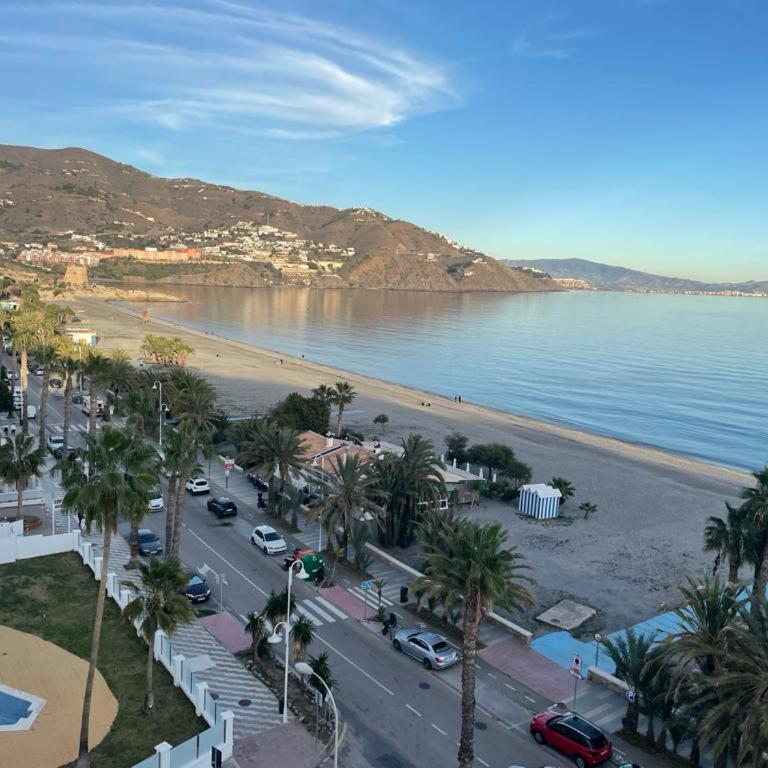Playa de Velilla - Apartamento en primera línea - Apartamento de 3 dormitorios - 2