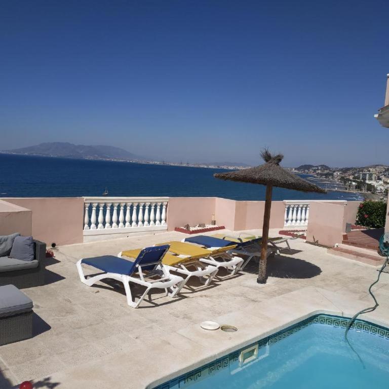 Magnificent Holiday 5 bedroom villa in beach front - Villa - 12