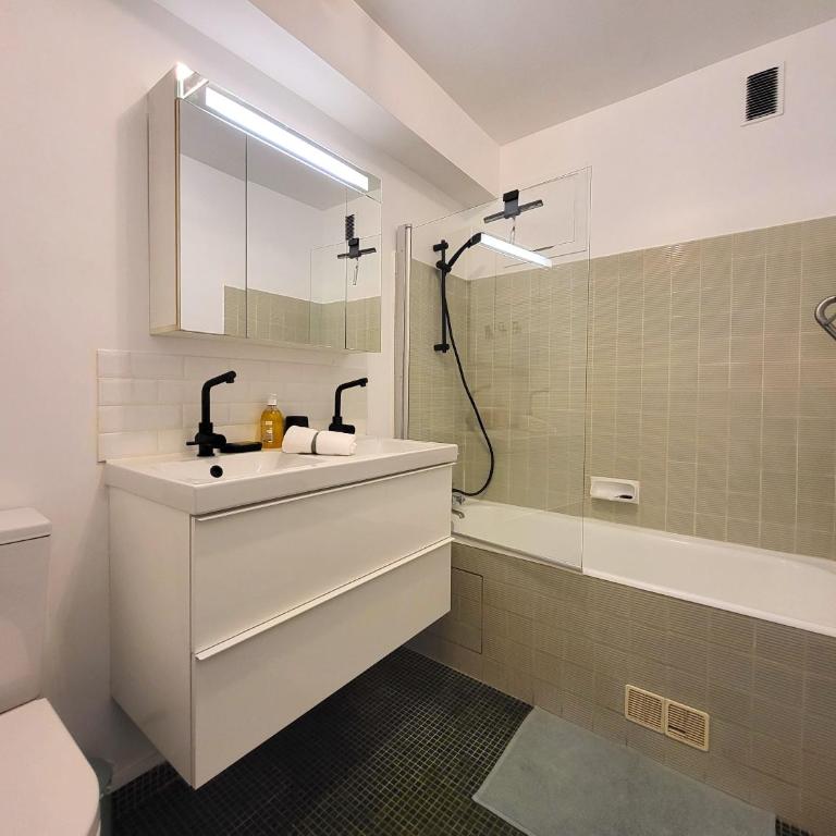 Patio du Bois: F1, jardin, métro 10(Bail Mobilité) - Apartment mit 1 Schlafzimmer - 5
