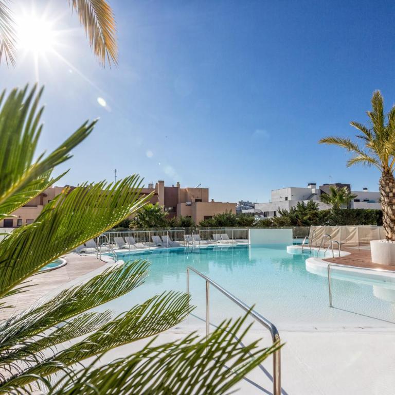 ViVi Homes - Sara Pool, Terrace, Golf & Beach - Apartamento Deluxe - 8