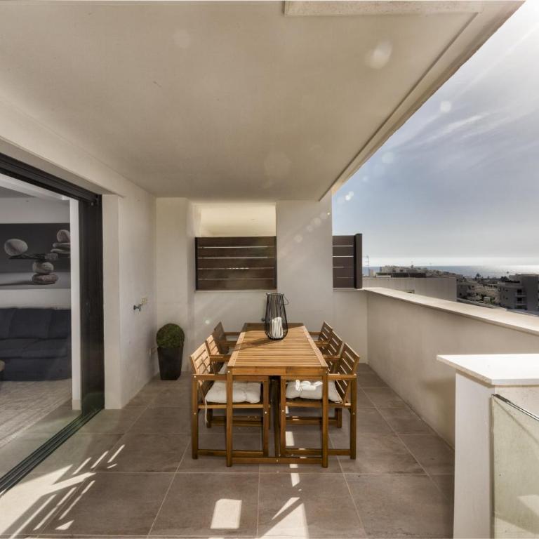 ViVi Homes - Sara Pool, Terrace, Golf & Beach - Apartamento Deluxe - 5