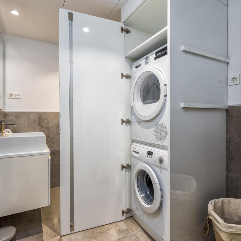 ViVi Homes - Sara Pool, Terrace, Golf & Beach - Apartamento Deluxe - 22