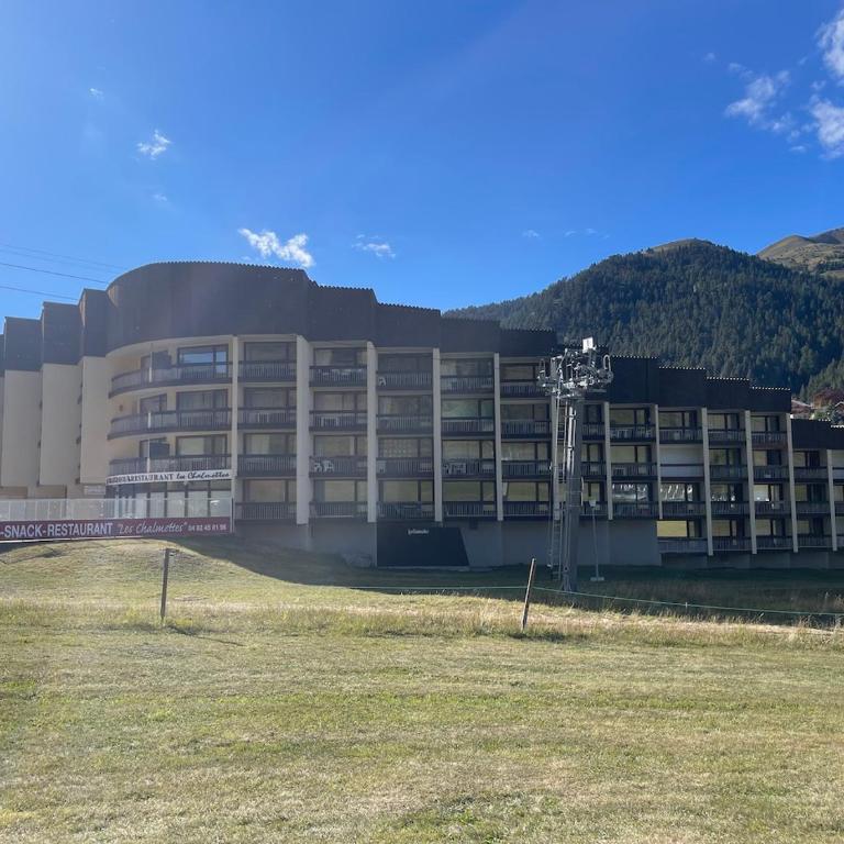 Appartement Les Chalmettes 4 Personnes au pied des Pistes Wifi - Balcon - Parking - Studio - 45