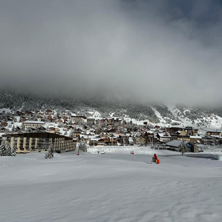 Appartement Les Chalmettes 4 Personnes au pied des Pistes Wifi - Balcon - Parking - Studio - 51