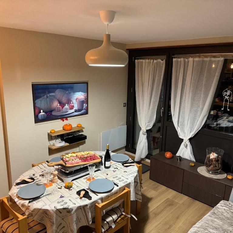 Appartement Les Chalmettes 4 Personnes au pied des Pistes Wifi - Balcon - Parking - Studio - 8