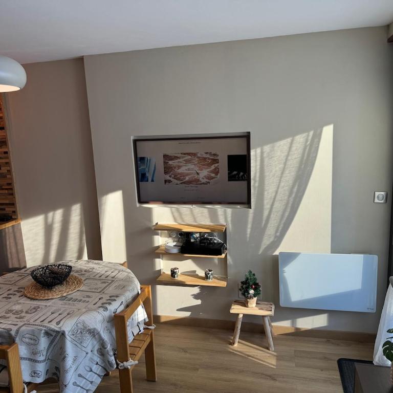 Appartement Les Chalmettes 4 Personnes au pied des Pistes Wifi - Balcon - Parking - Studio - 7
