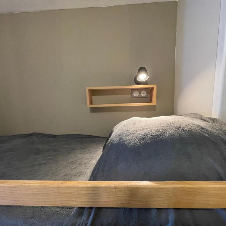 Appartement Les Chalmettes 4 Personnes au pied des Pistes Wifi - Balcon - Parking - Studio - 27