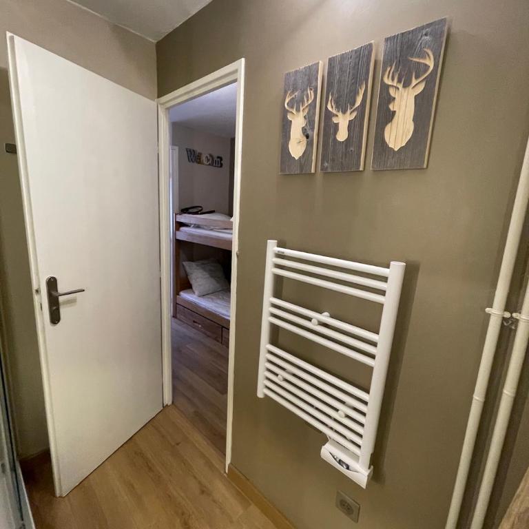 Appartement Les Chalmettes 4 Personnes au pied des Pistes Wifi - Balcon - Parking - Studio - 34