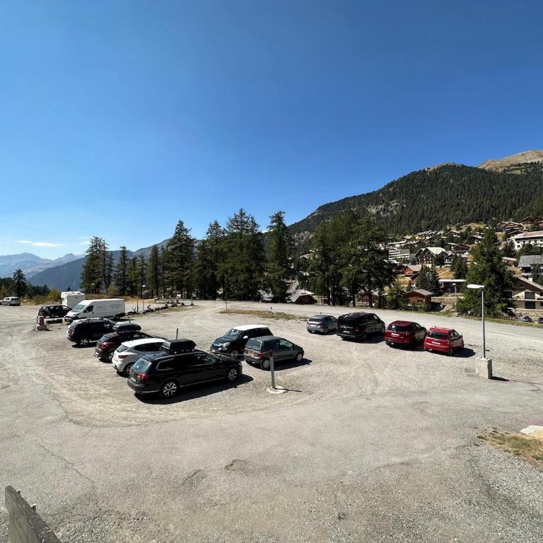 Appartement Les Chalmettes 4 Personnes au pied des Pistes Wifi - Balcon - Parking - Studio - 49