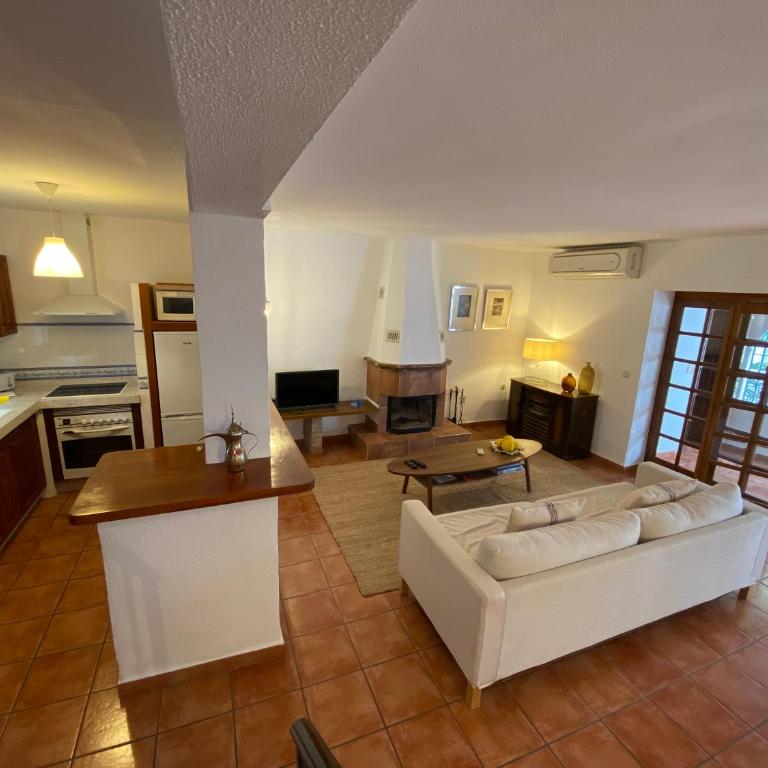 Fuengirola pueblo 2BRD townhouse - Casa de 2 dormitorios - 3