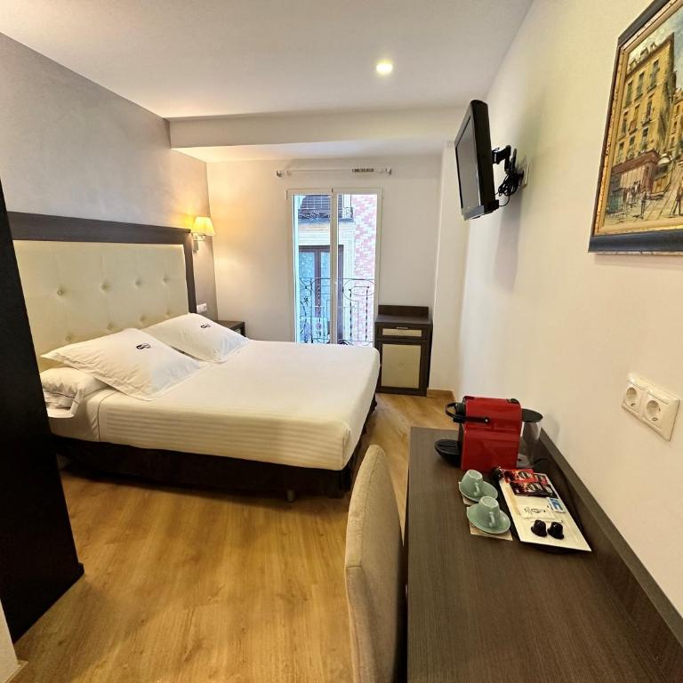 Antídoto Rooms Zocodover Check-in on line - Habitación Doble Económica - 1 o 2 camas - 2