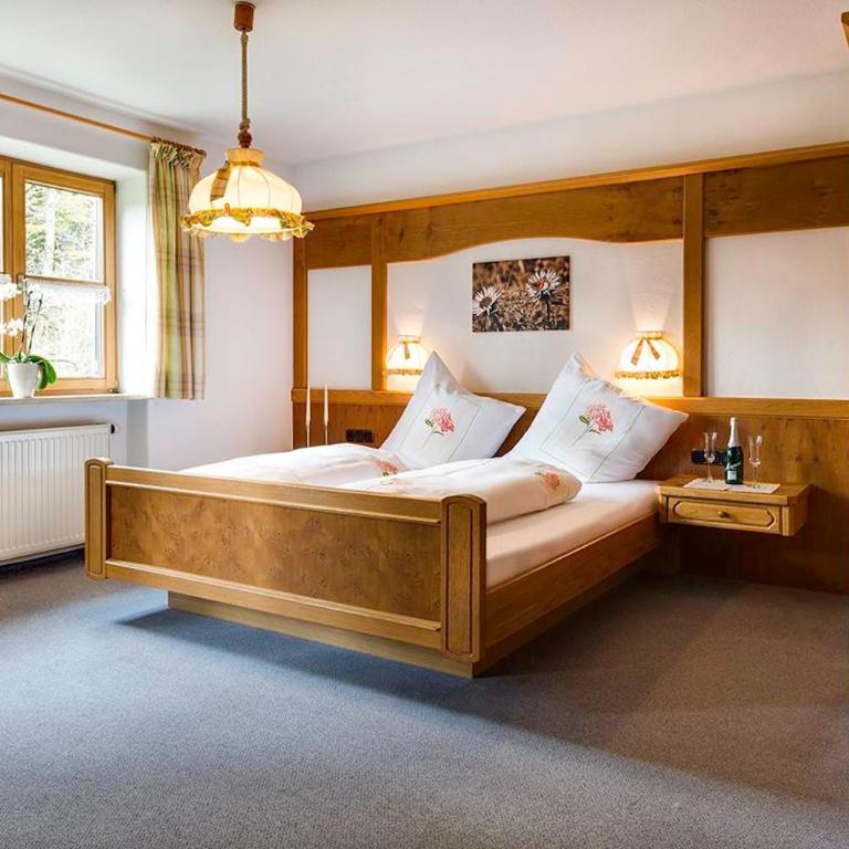 Landhaus Bachtelmühle - Apartment mit 1 Schlafzimmer und Dusche - 1