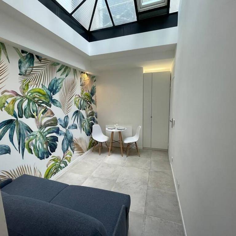 Bright studio apartment in the heart of Paris - Studio Apartment - 7