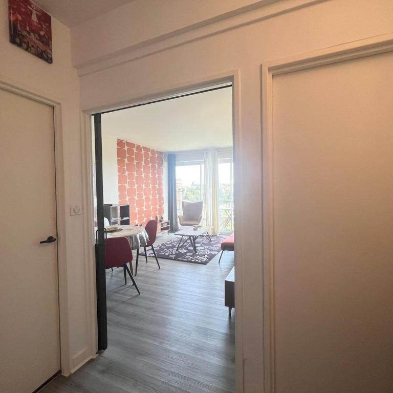 Le Rétro - Splendide appartement - Appartement 2 Chambres - 14