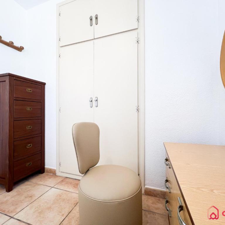 La Casa Ibicenca - Three-Bedroom Townhouse - 16