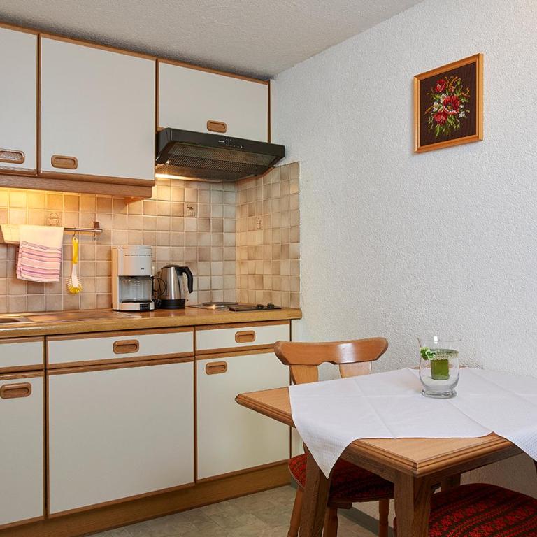 Haus Wasserfall - Apartment mit Balkon - 1