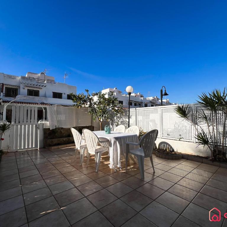 La Casa Ibicenca - Three-Bedroom Townhouse - 46