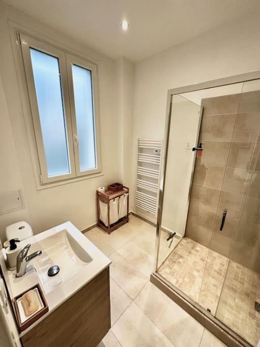 Appartement 50m2 avec terrasse idéalement situé - Appartamento con 2 Camere da Letto - 7