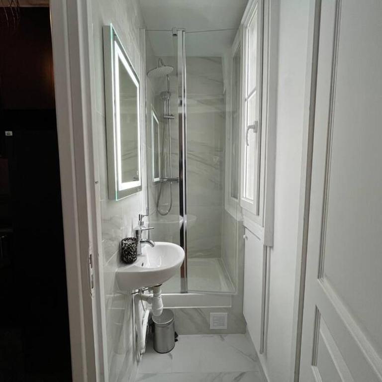 Central Typical Parisian Studio - Appartement 1 Chambre - 3