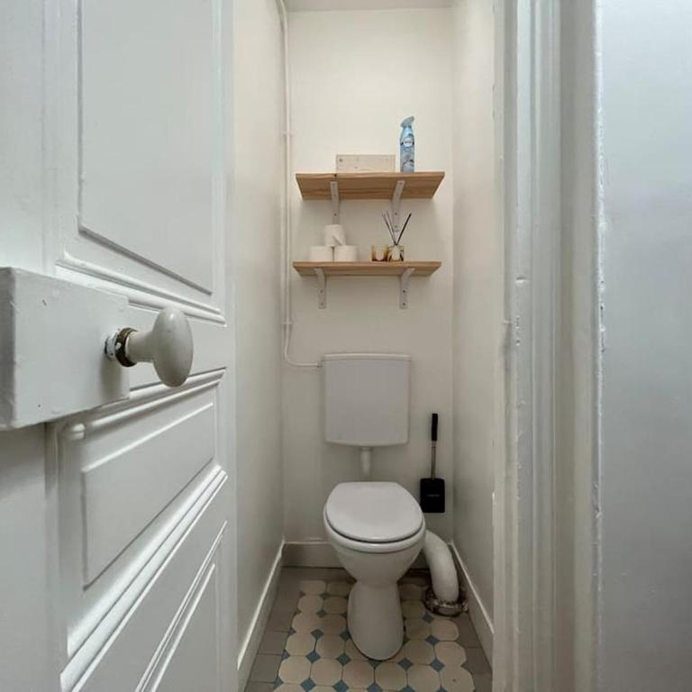 Central Typical Parisian Studio - Appartement 1 Chambre - 9