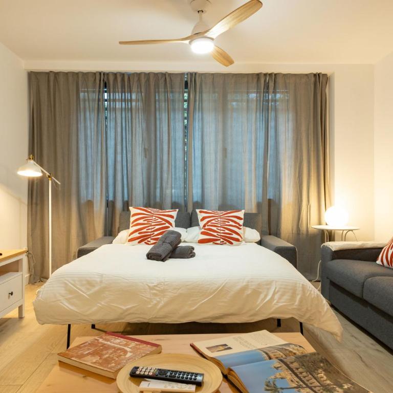 Charming 2 Bedroom Apartment with FREE PARKING close to Torre del Oro by Ocityzen - Apartamento de 2 dormitorios - 3