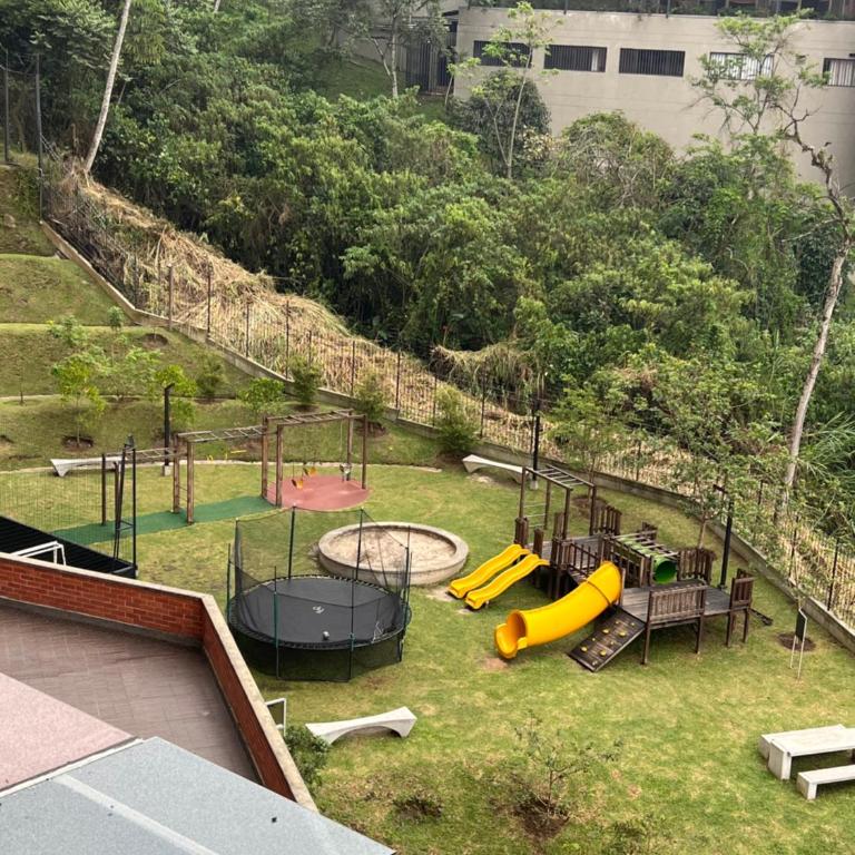 Space, best location & price! - Apartamento de 2 dormitorios - 26