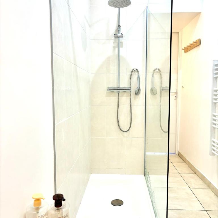 Appartement cosy au cœur de Sète - Apartment - 7
